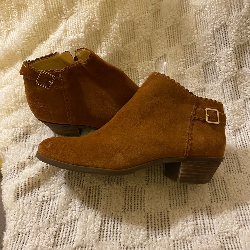 SOLD!!! Crown & Ivy suede ankle booties 8.5